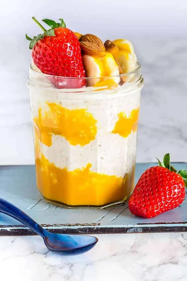 Overnight Mango Coconut Oats {Vegan, West African Flavours)