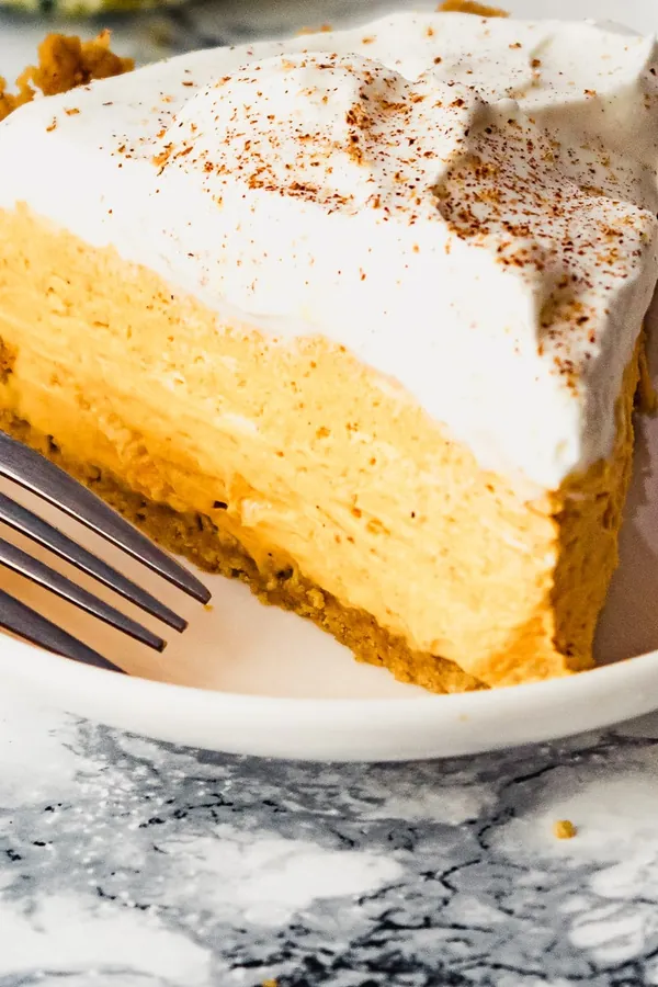 Pumpkin Mousse Pie with Maple Cookie Crust - NO BAKE!