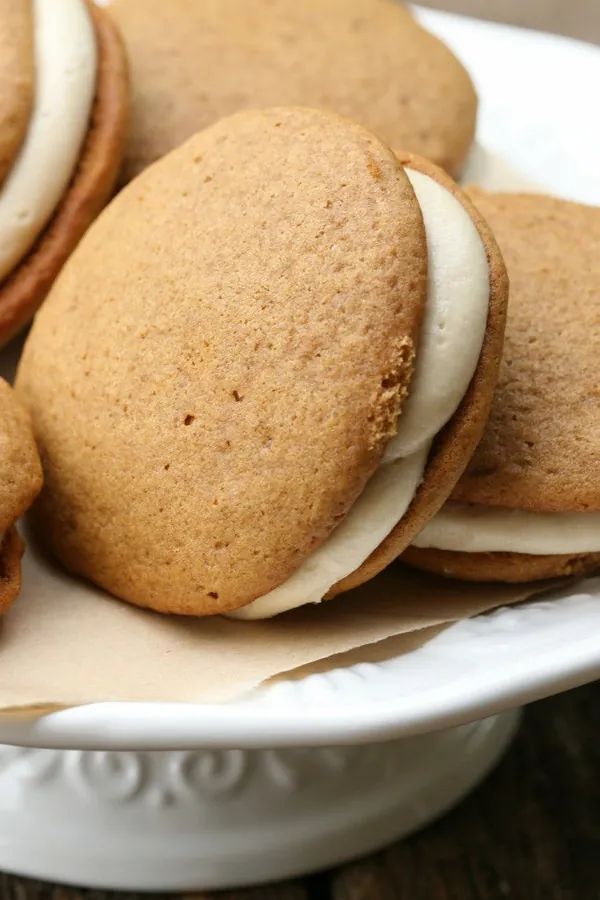 Pumpkin Whoopie Pies