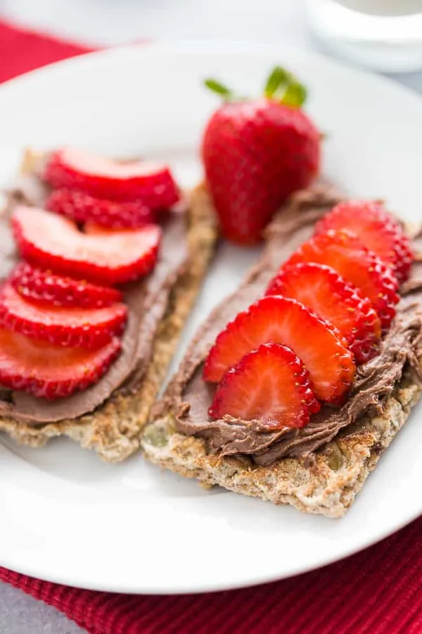 3 Easy & Delicious Snack Ideas with RYVITA