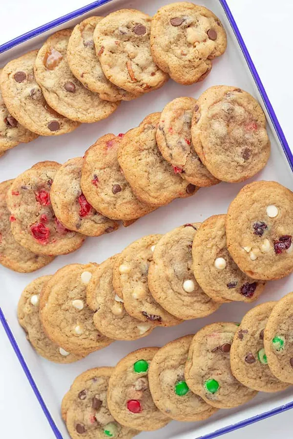 4 Chocolate Chip Cookies 1 Dough