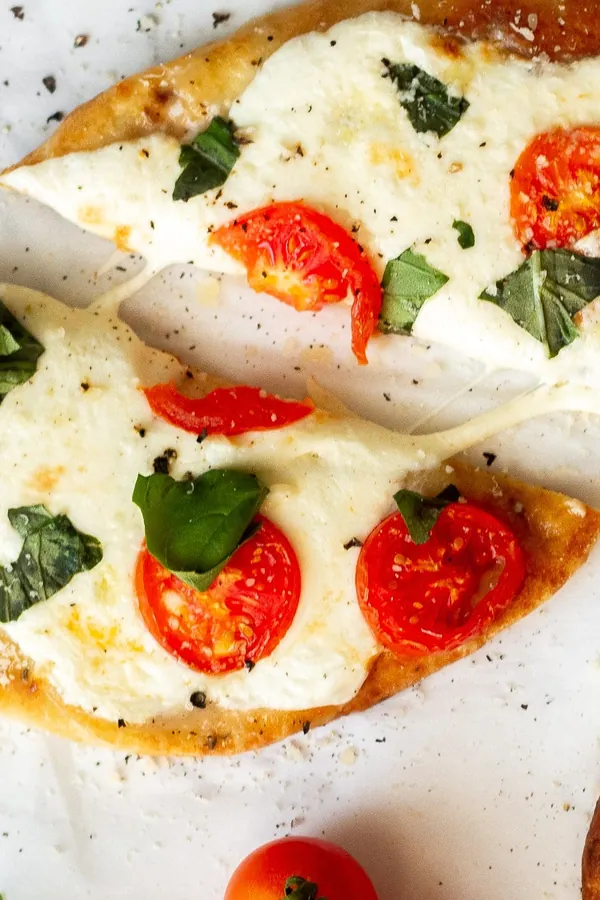 Air Fryer Naan Pizza