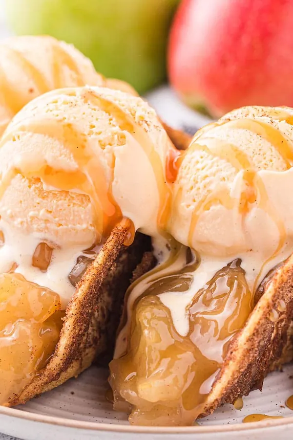 Apple Pie Tacos