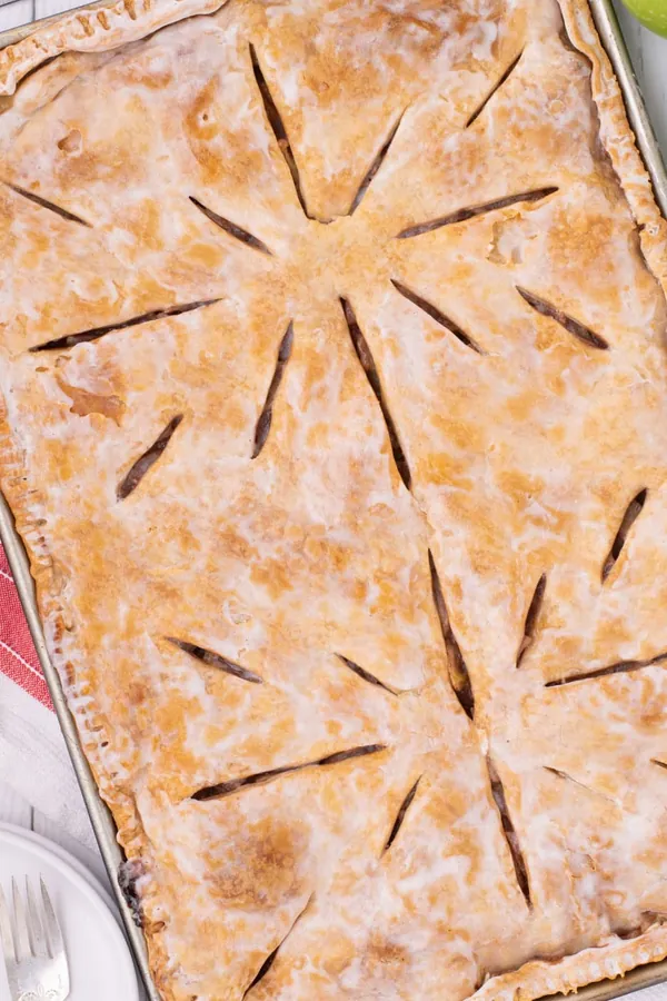Apple Slab Pie