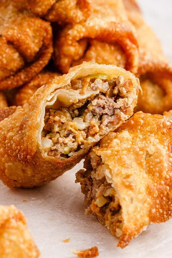 Cheeseburger Egg Rolls