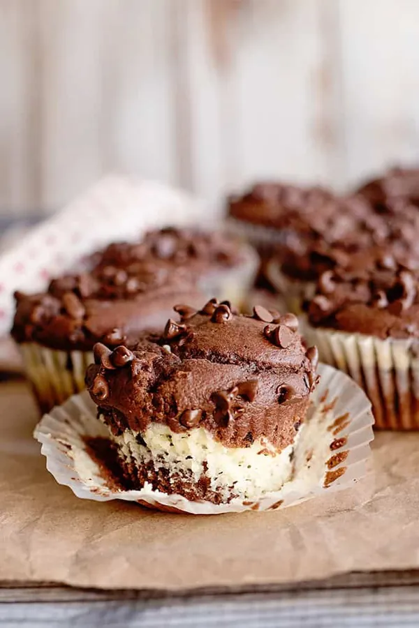 Chocolate Cheesecake Muffins