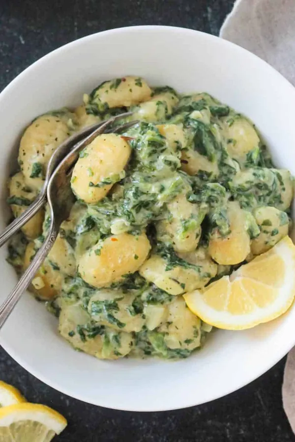 Creamy Spinach Gnocchi (Dairy-Free)