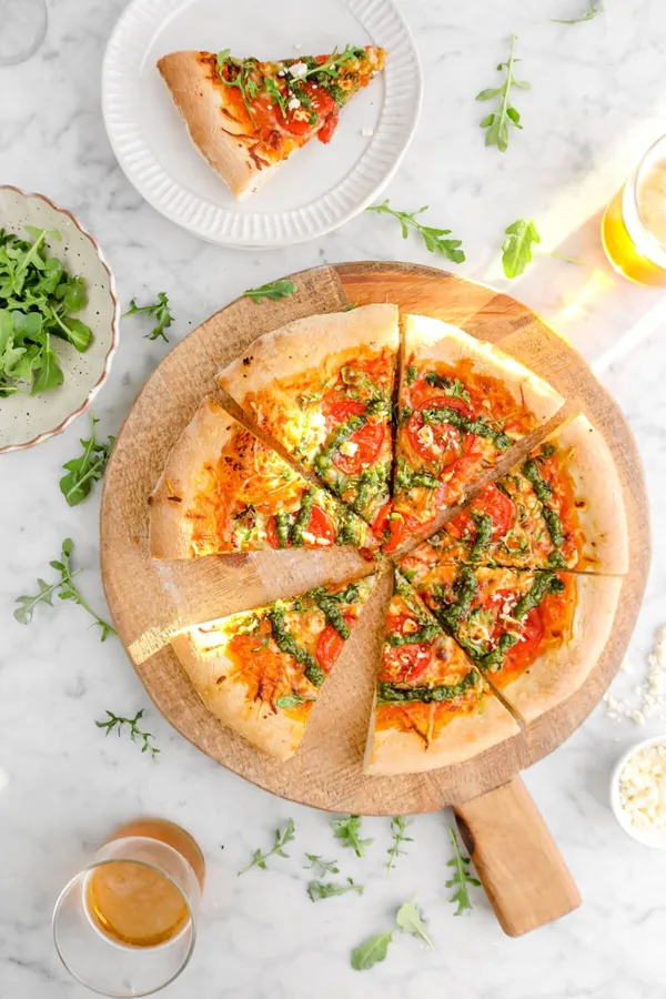 Fresh Tomato, Arugula, and Feta Pizza
