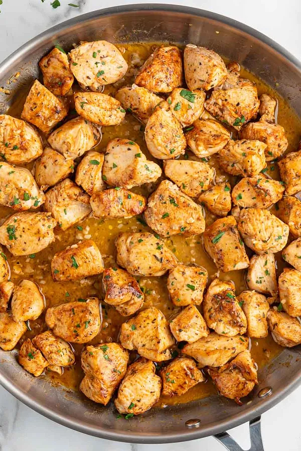 Garlic Butter Chicken Bites
