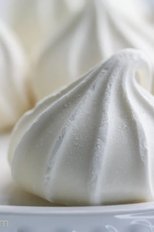 How to Make Meringue