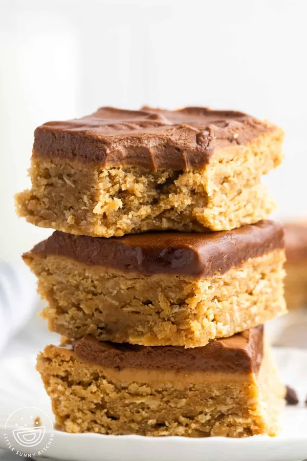 Lunch Lady Peanut Butter Bars