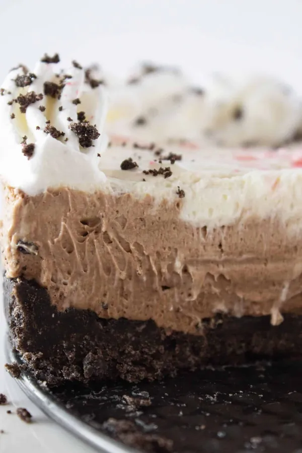 No Bake Chocolate Peppermint Cheesecake