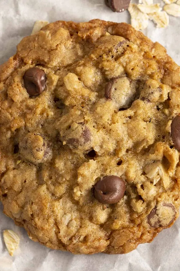Oatmeal Chocolate Chip Cookies