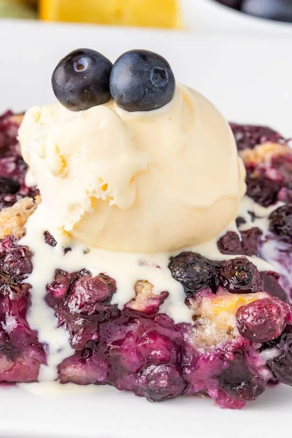Old Fashioned Blueberry Cobbler