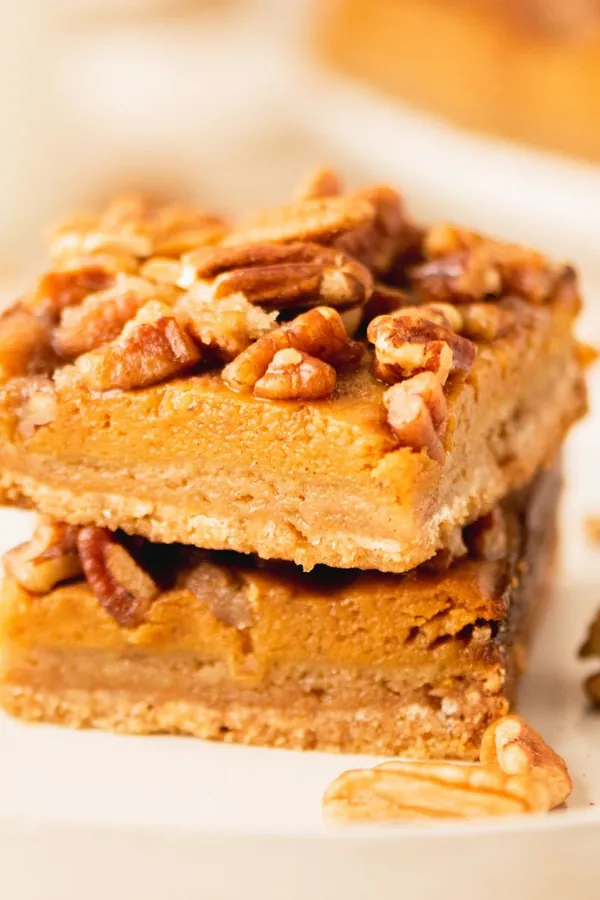 Pecan Pumpkin Pie Bars