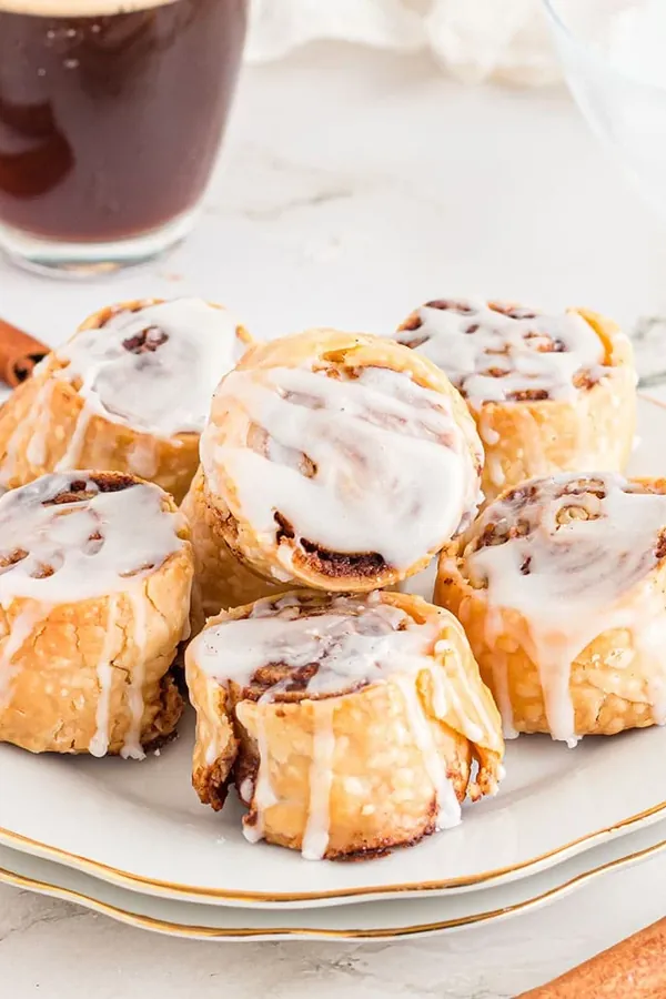 Pie Crust Cinnamon Rolls