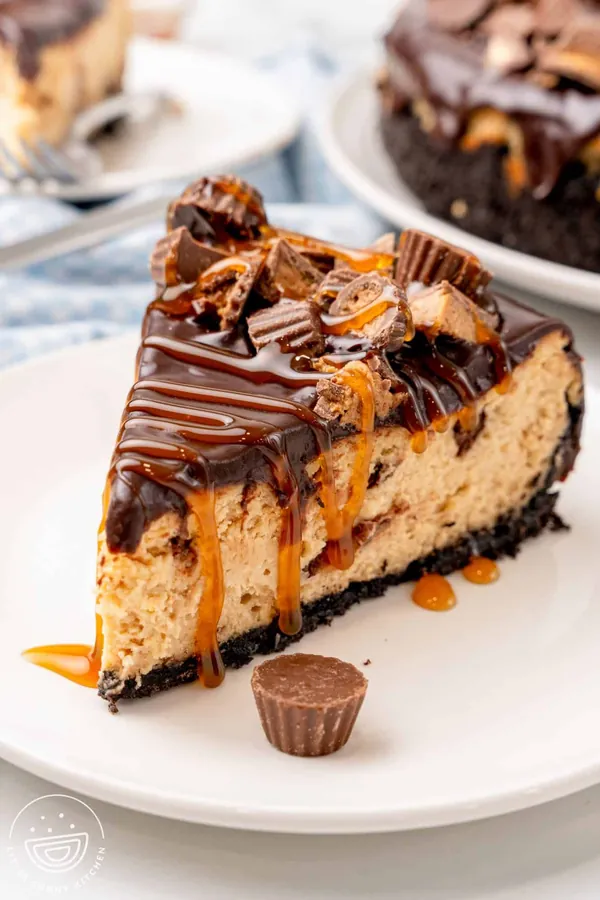 Reese's Caramel Cheesecake