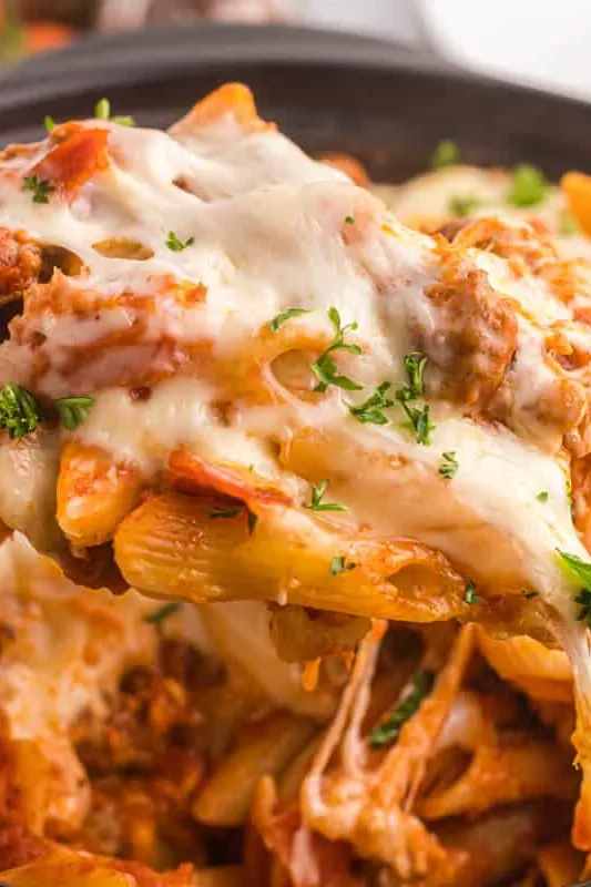 Slow Cooker Pepperoni & Sausage Pizza Pasta