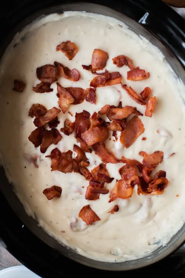 Slow Cooker Potato Bacon Soup