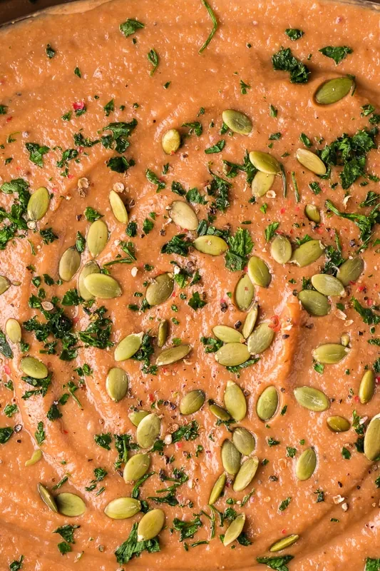 Slow Cooker Sweet Potato and Cauliflower Soup