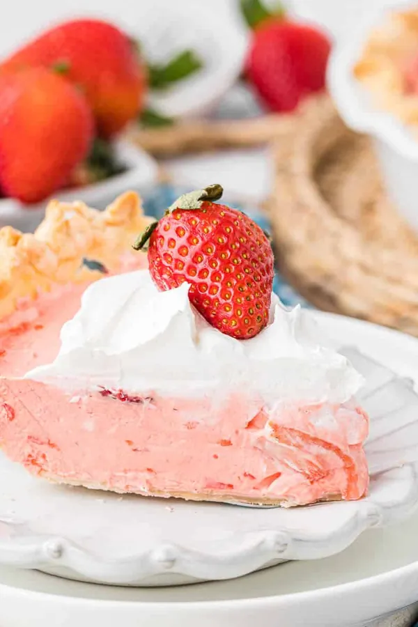 Strawberry Cream Pie