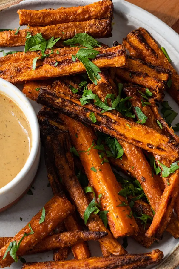 air fried crispy spiced carrot fries