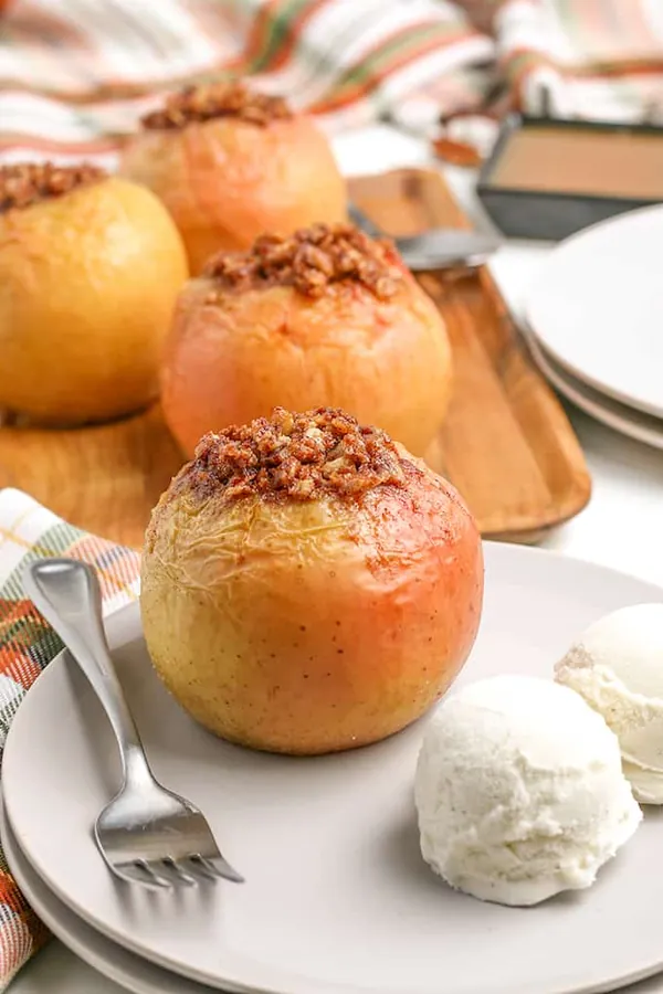 Baked Apples