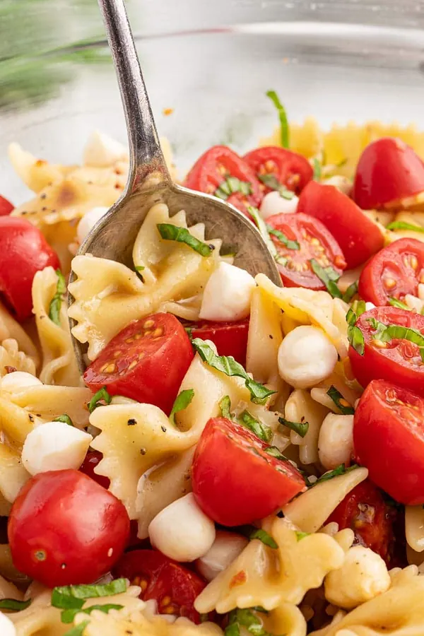 Caprese Pasta Salad