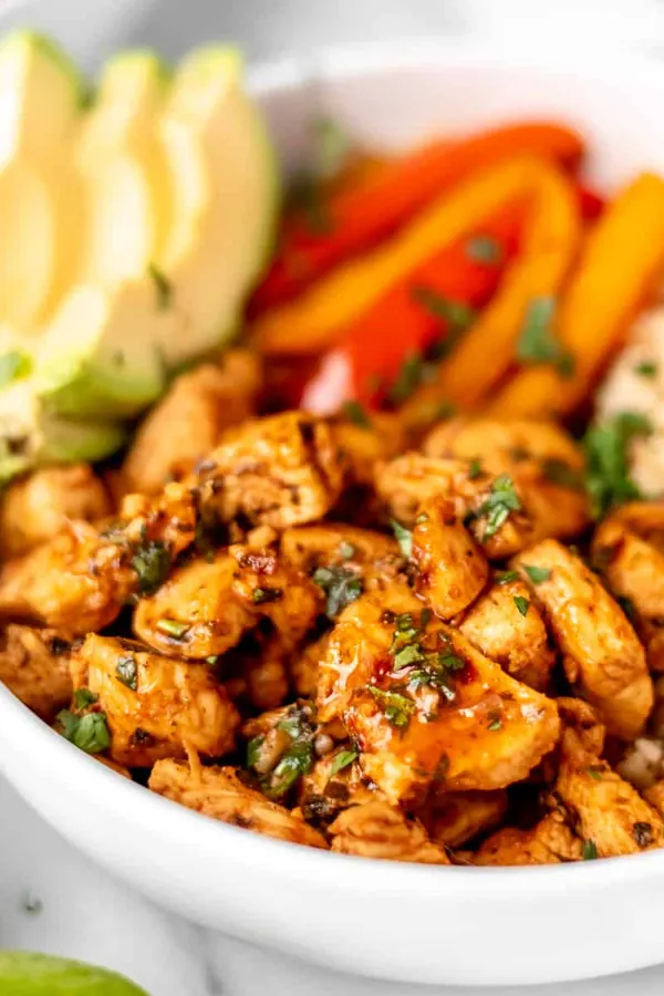 Chicken Fajita Bowls with Cauliflower Rice