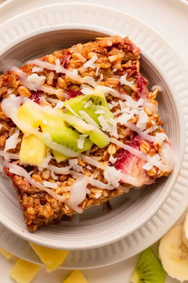 Coconut Strawberry Baked Oatmeal