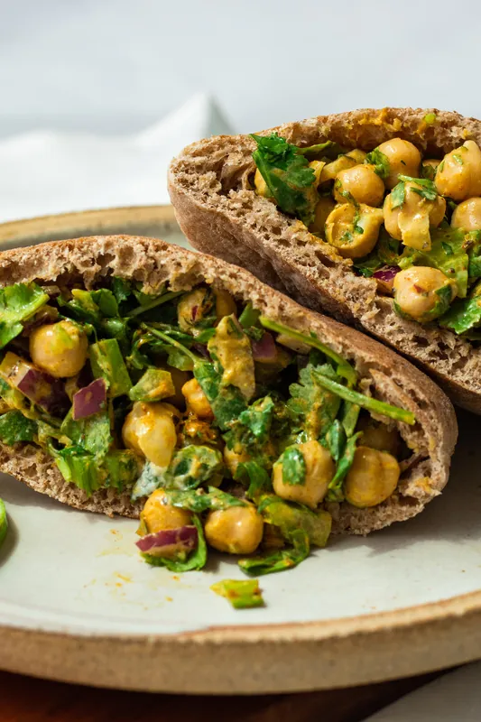 curried chickpea salad sandwich