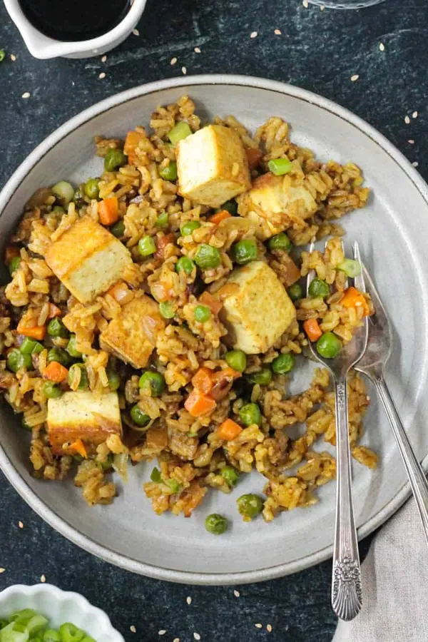 Curry Fried Rice with Tofu