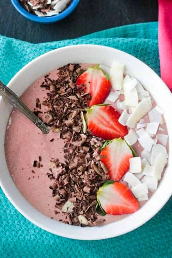 Dairy-Free Chocolate Covered Strawberry Smoothie Bowl