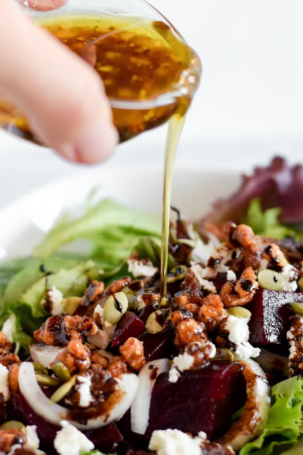 Healthy Beet & Goat Cheese Salad