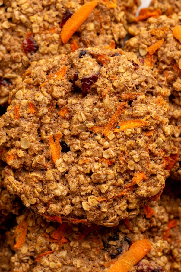 Healthy Carrot Breakfast Cookies