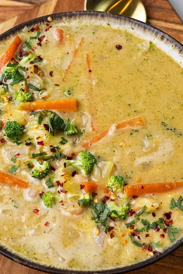 High Protein Broccoli Cheddar Soup with Cottage Cheese