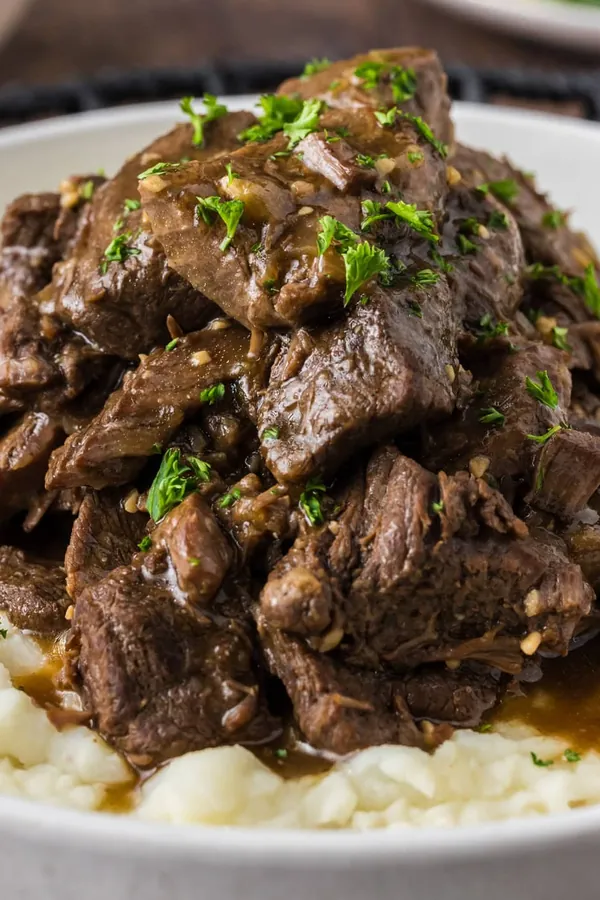 Instant Pot Beef Tips and Gravy