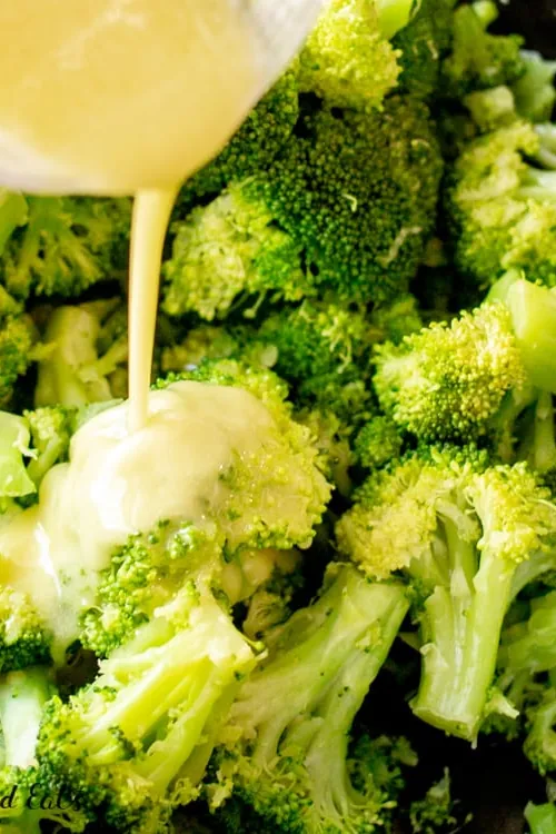 Keto Broccoli with Lemon & Garlic