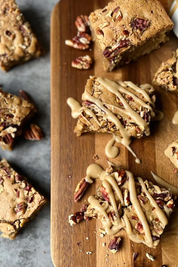 Maple Pecan Blondies