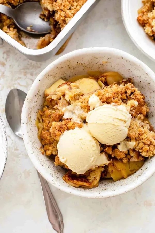 Old Fashioned Apple Crisp