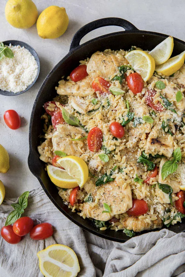 One Pot Lemon Chicken and Orzo