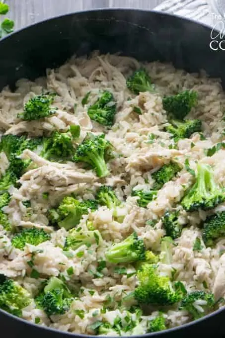 One Skillet Chicken Broccoli and Rice