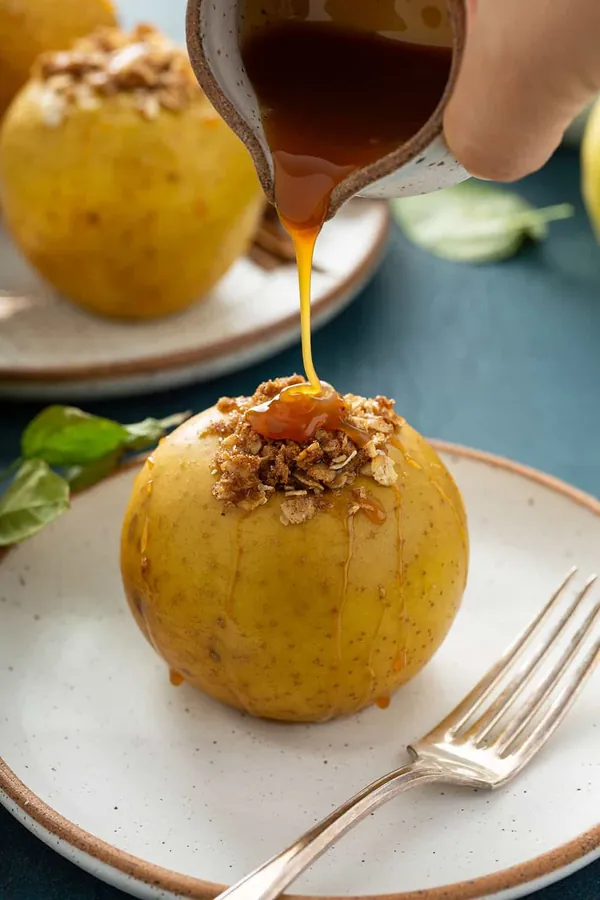 Simple Baked Apples