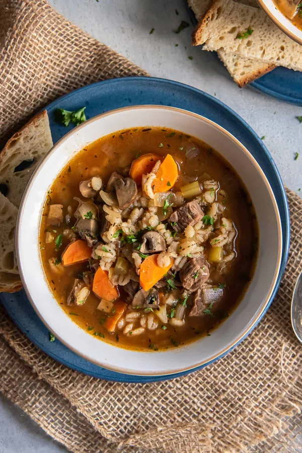 Slow Cooker Beef Barley Soup