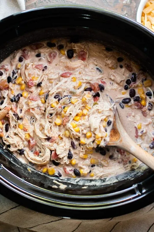 Slow Cooker Fiesta Chicken