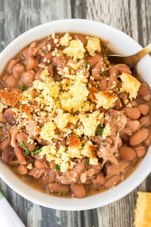 Slow Cooker Pinto Beans