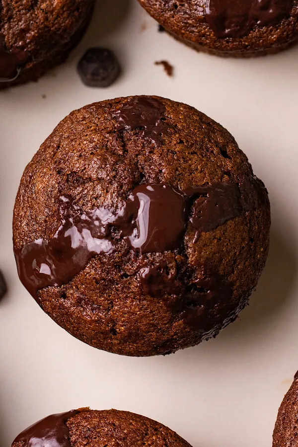 spelt flour gingerbread banana chocolate chip muffins