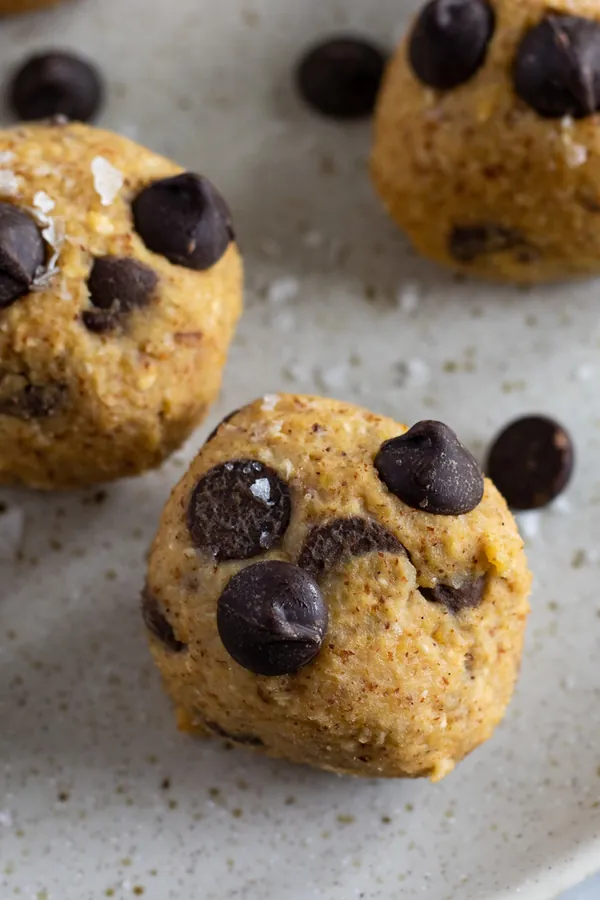 vegan chickpea protein cookie dough bliss balls