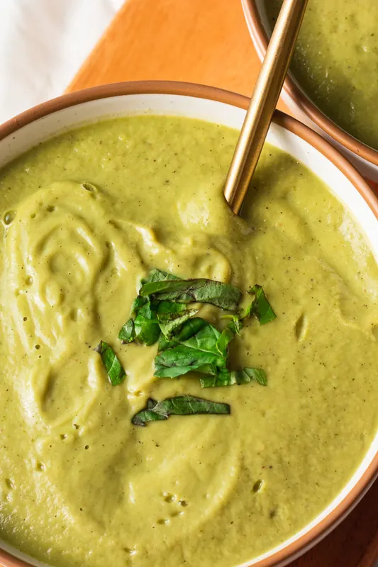 vegan creamy zucchini cauliflower soup with garlic