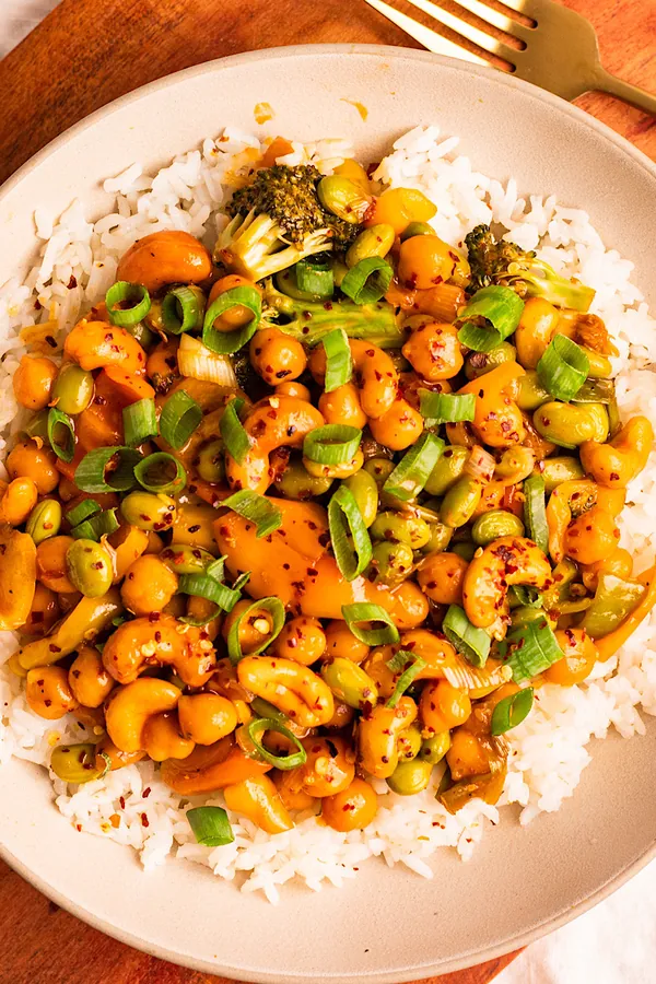 Vegan Sticky Cashew Chickpeas